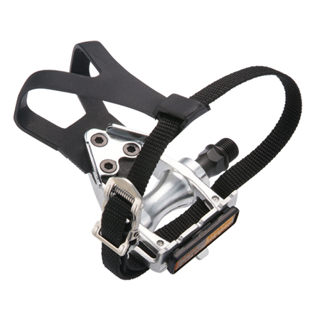 Wellgo Road Pedal With Toe Clips 